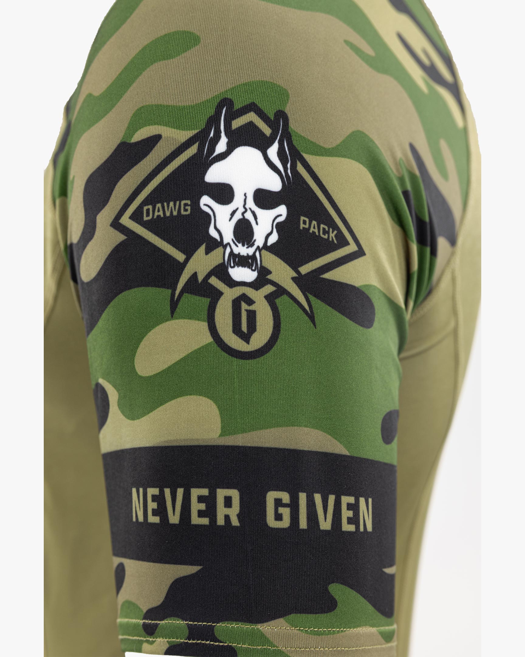 Gameness Men's Combate Short Sleeve Rash Guard