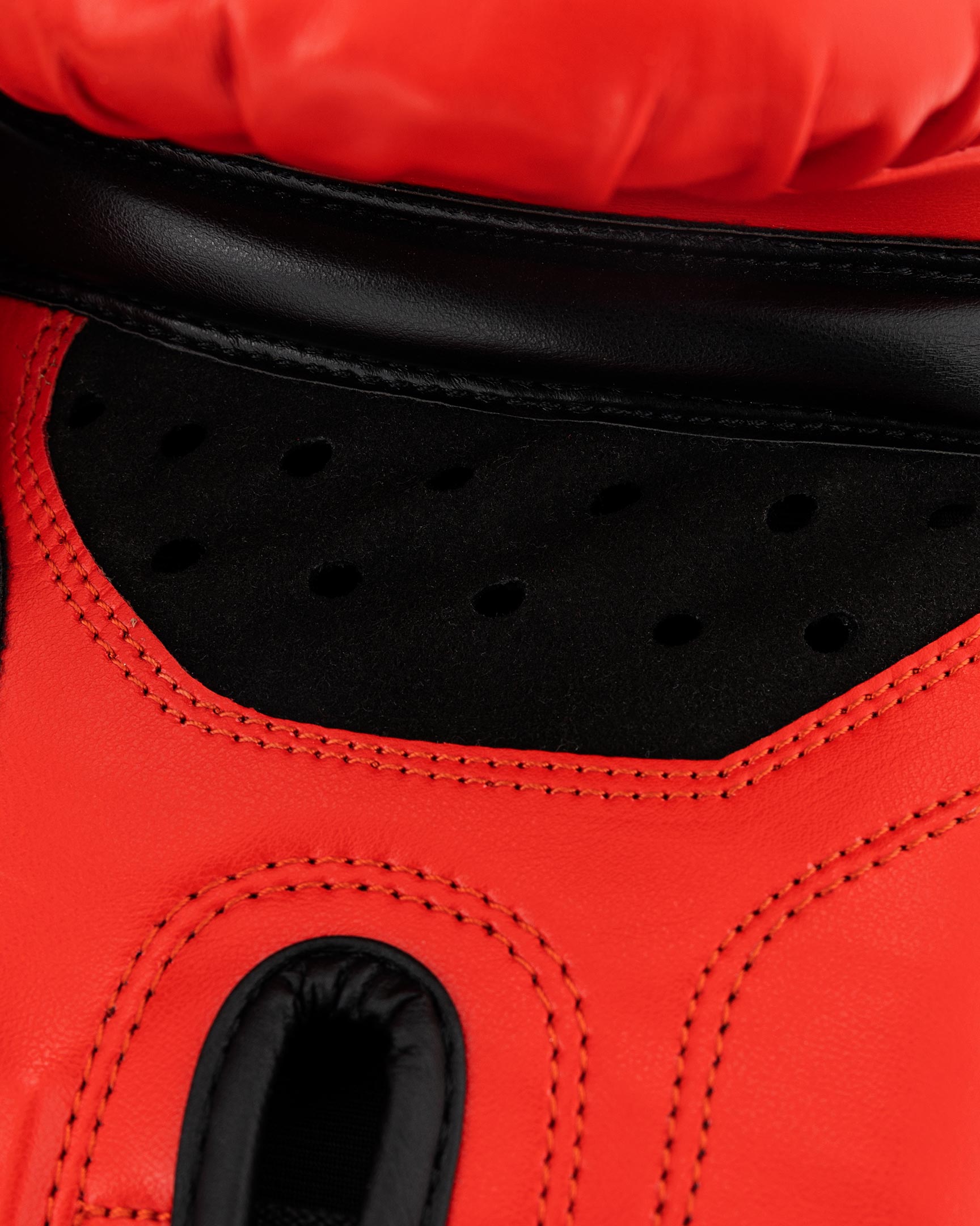 WAKO Drive 10 oz. Kickboxing Gloves