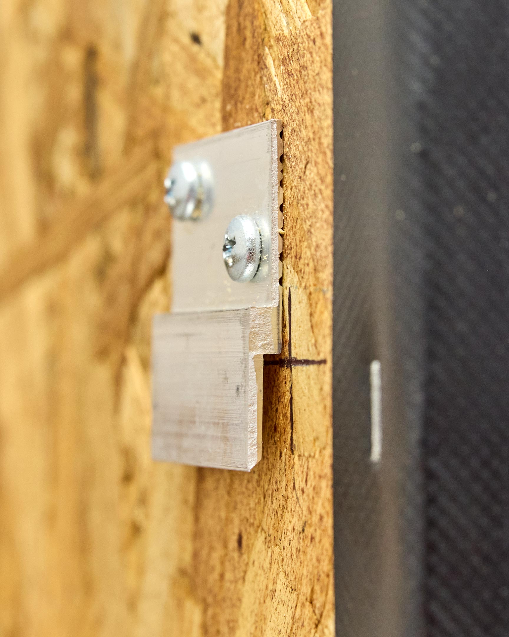 Z Clip Mounting System