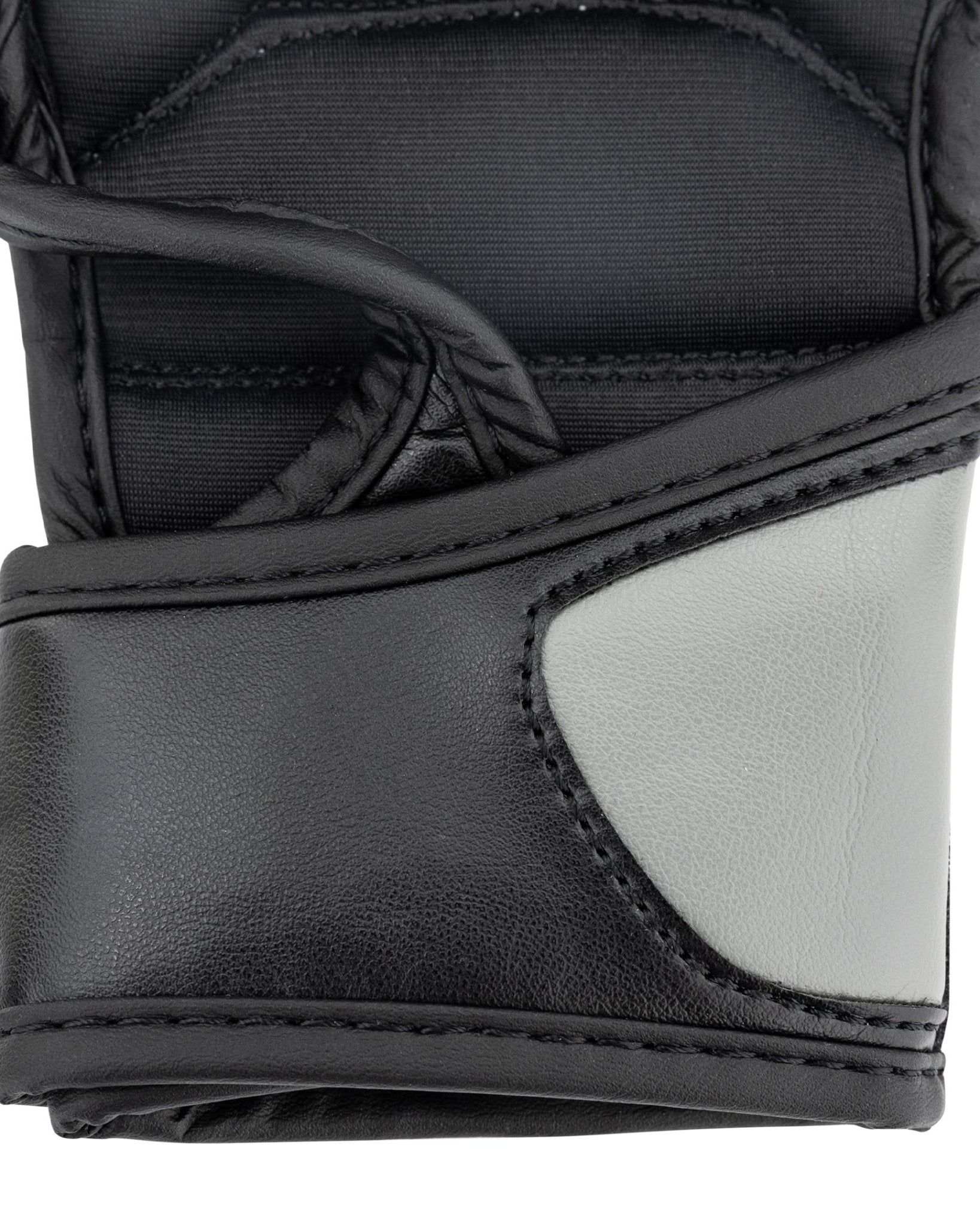 Drive Youth Fight Gloves