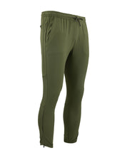 Gameness Men's Nuwave Jogger Rifle Green
