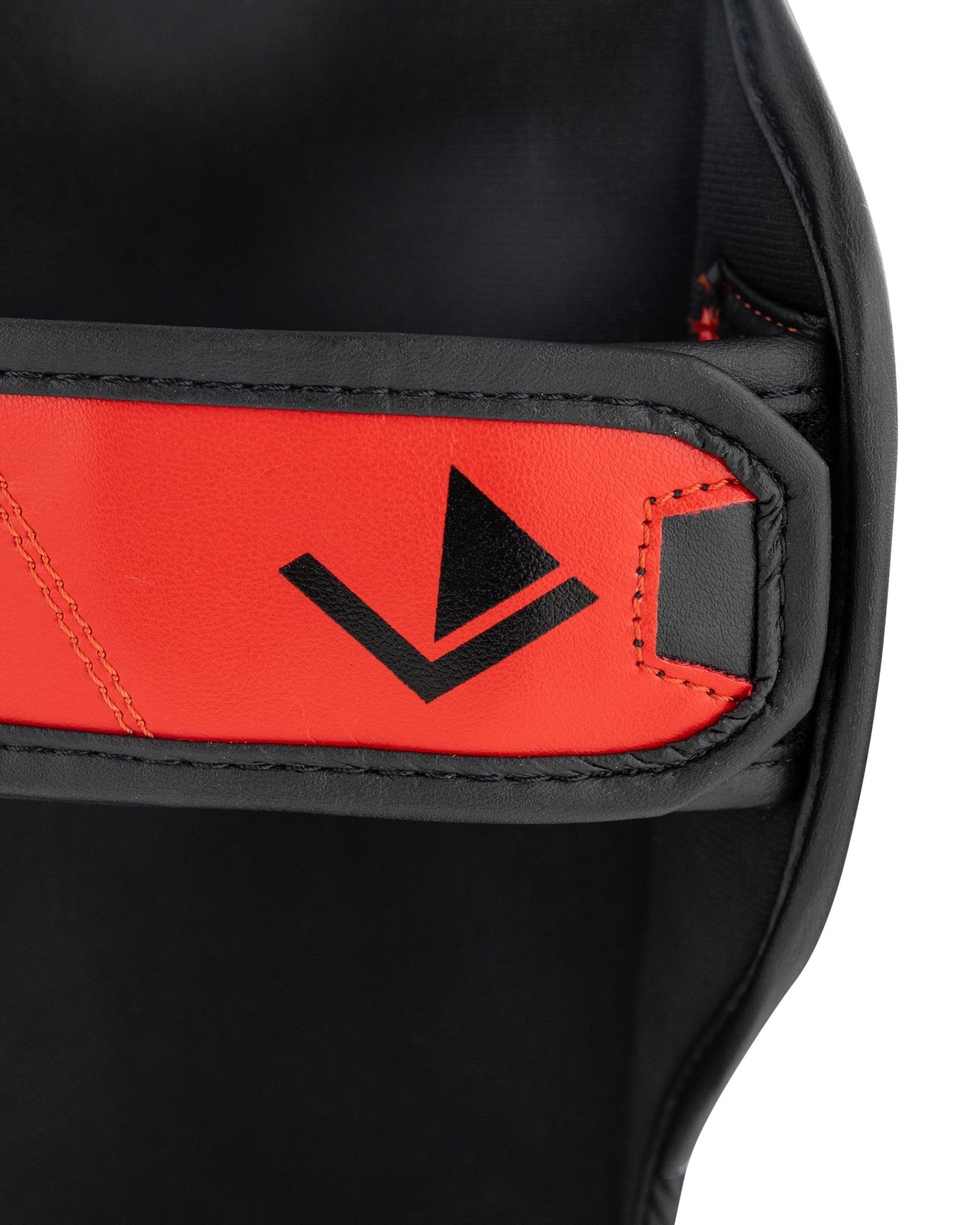 WAKO Drive Traditional Shin Instep