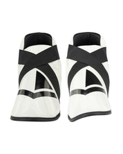 WAKO Valor Kicks White