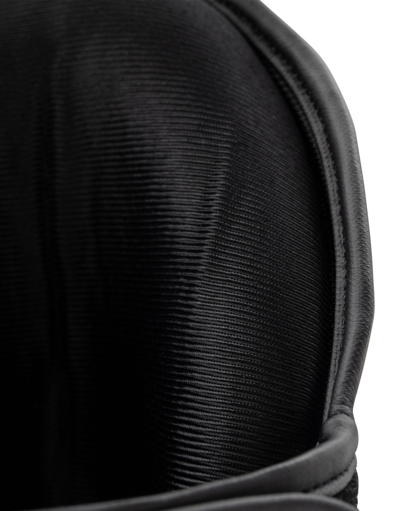 WAKO Valor Shin In-Step